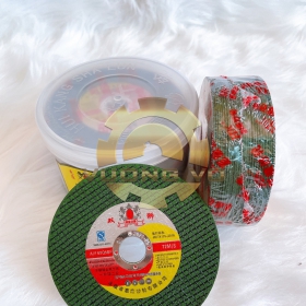 Đá Cắt Cầm Tay Mỏng 105x1.2mm Màu Xanh Hiệu Sư Tử
