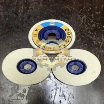 Nỉ Trắng Đánh Bóng Nắp Xanh 98x12mm Hiệu Sư Tử